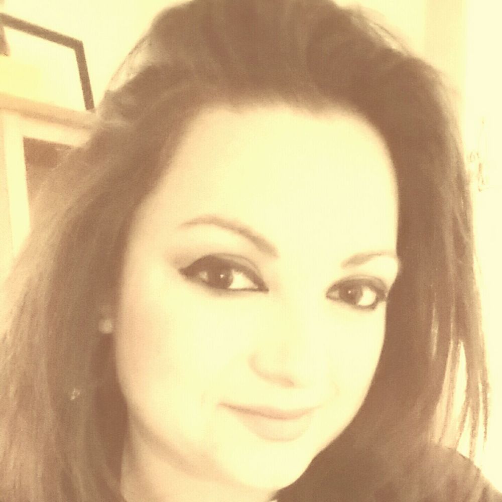 Meet your Posher, Melanie